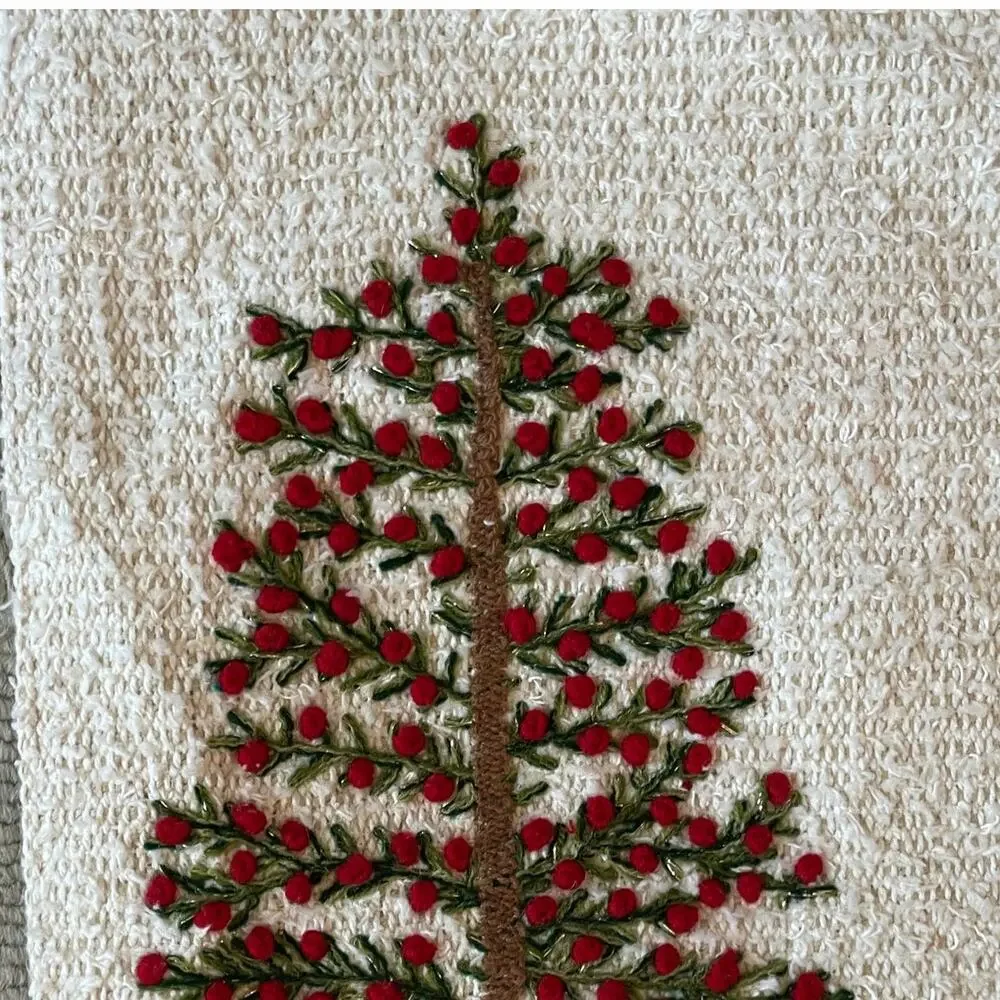Christian Siriano Christmas Tree & Snowflake Table Runner 14x60 Embroidered New